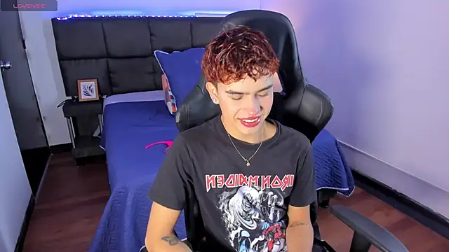 Aiiden 15 online show from 11/27/25, 12:40