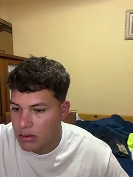 kjccuboy2000 online show from 02/06/25, 04:58