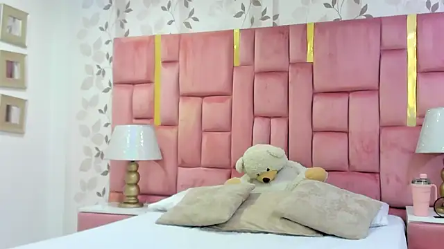 ArianaFranco online show from 04/01/26, 02:03