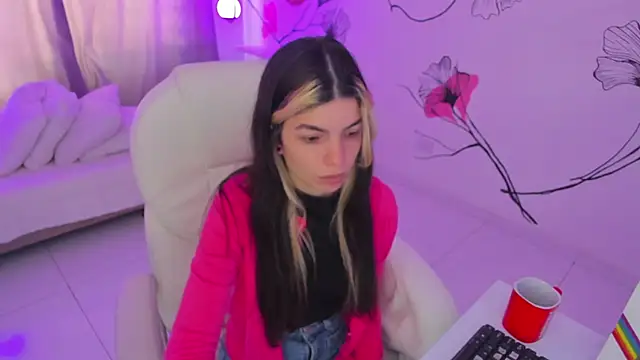 Isabela Fiorelli online show from 11/22/25, 01:10