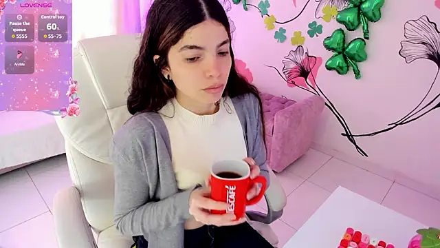 Isabela Fiorelli online show from 03/15/26, 01:17