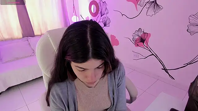 Isabela Fiorelli online show from 04/16/26, 01:12