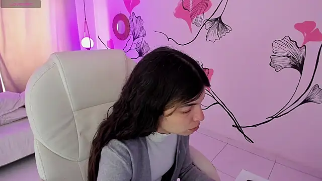 Snapshot of Isabela_Fiorelli chatting on 04/28/26, 01:27 Isabela Fiorelli online show from 04/28/26, 01:27