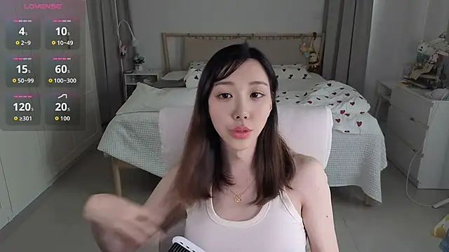 joycemilka online show from 02/26/26, 06:34