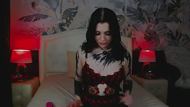 MaeveMoon online show from 04/23/26, 08:22