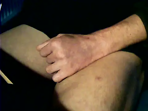 Snapshot of igracek30 chatting on 10/27/25, 10:36 igracek30 online show from 10/27/25, 10:36