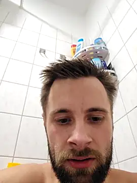 ademandjulia online show from 02/02/26, 09:24