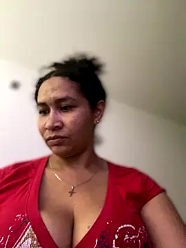 Snapshot of Carola-Ross chatting on 09/11/25, 06:30 Carola-Ross online show from 09/11/25, 06:30