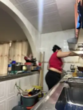 Snapshot of Carola-Ross chatting on 09/24/25, 06:33 Carola-Ross online show from 09/24/25, 06:33