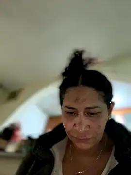 Snapshot of Carola-Ross chatting on 09/29/25, 05:51 Carola-Ross online show from 09/29/25, 05:51