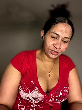 Snapshot of Carola-Ross chatting on 10/03/25, 05:54 Carola-Ross online show from 10/03/25, 05:54