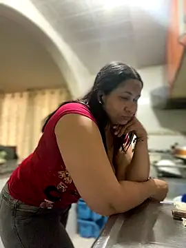 Snapshot of Carola-Ross chatting on 12/03/25, 05:11 Carola-Ross online show from 12/03/25, 05:11