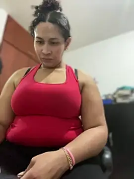 Carola-Ross online show from 02/13/26, 05:31