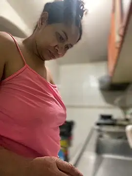 Carola-Ross online show from 04/11/26, 03:49