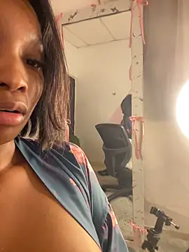 blackgril12 online show from 01/06/26, 11:07