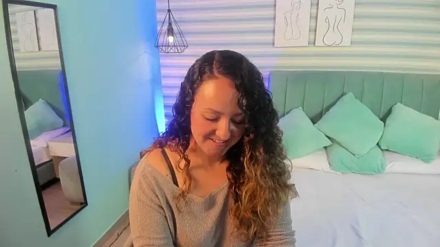 abby apple online show from 09/13/25, 01:22