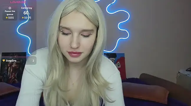 EvelinaLuu online show from 03/07/25, 01:20