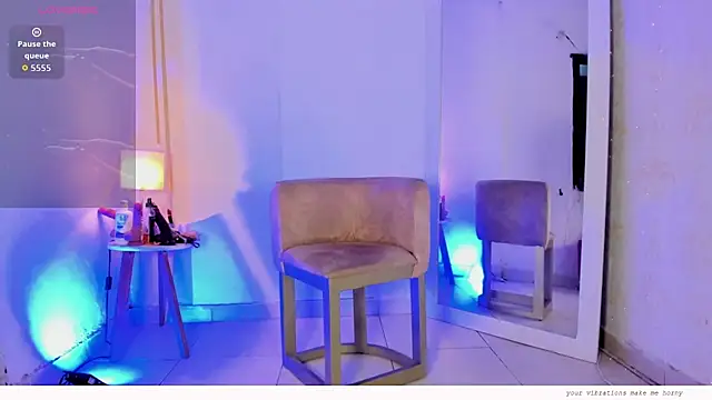 Emylyjonhs online show from 02/03/26, 08:03