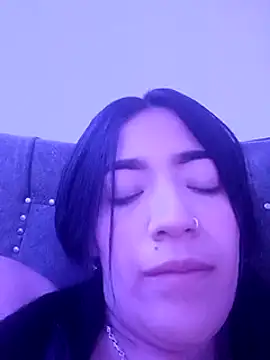 Snapshot of kimbadazz chatting on 02/27/25, 10:53 kimbadazz online show from 02/27/25, 10:53