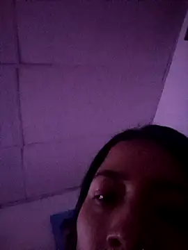 Snapshot of kimbadazz chatting on 03/11/25, 03:05 kimbadazz online show from 03/11/25, 03:05