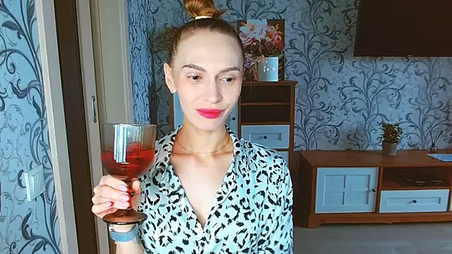 Lady Sunshine  online show from 09/13/25, 08:14