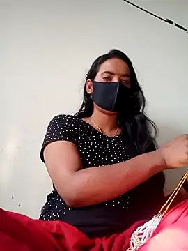 Snapshot of Sexy_pori chatting on 02/17/25, 09:24 Sexy pori online show from 02/17/25, 09:24