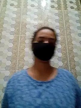 Snapshot of Sexy_pori chatting on 03/18/25, 06:15 Sexy pori online show from 03/18/25, 06:15