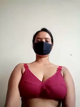 Snapshot of Sexy_pori chatting on 03/20/25, 03:13 Sexy pori online show from 03/20/25, 03:13