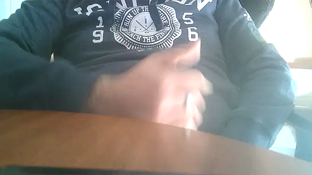 Snapshot of lanata chatting on 10/06/25, 03:31 lanata online show from 10/06/25, 03:31