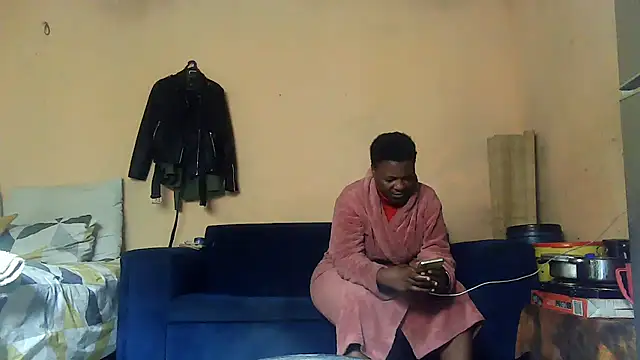 01applebottom online show from 09/28/25, 09:14