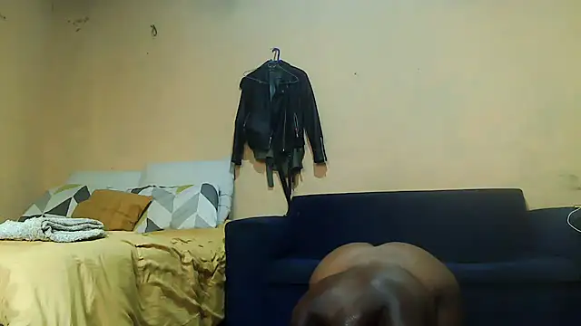 01applebottom online show from 10/27/25, 02:32