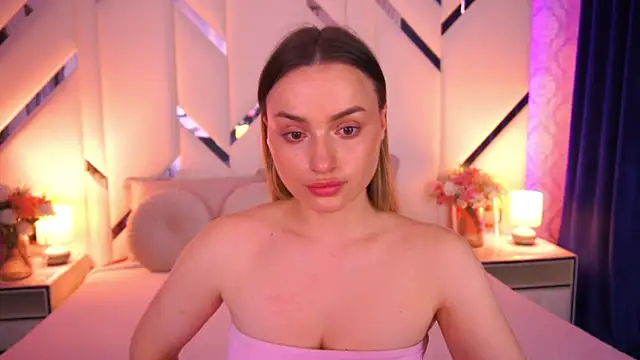 LindsieGreyy online show from 04/17/26, 12:30