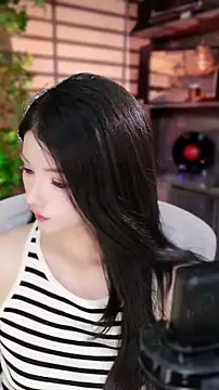 vv-77 online show from 09/24/25, 05:38