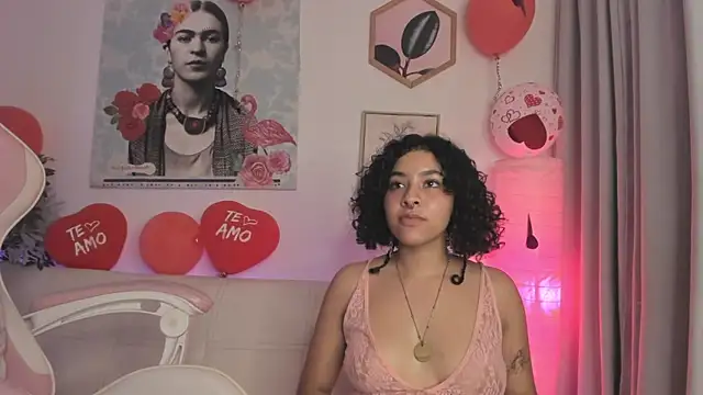 Dhalila  online show from 02/16/25, 07:26