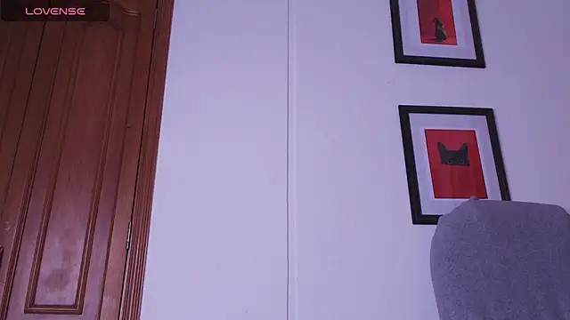 Dhalila  online show from 04/11/26, 11:47