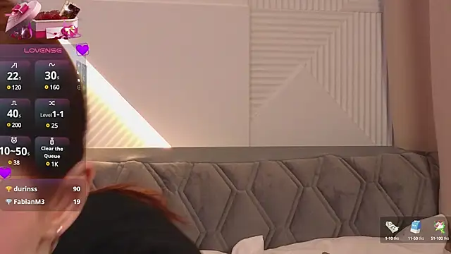 Snapshot of JoYung chatting on 02/27/25, 08:28 JoYung online show from 02/27/25, 08:28