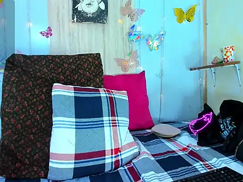 corynatayler online show from 03/25/26, 10:27