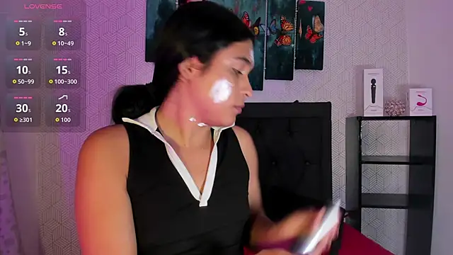 Selena fox7 online show from 09/28/25, 03:56