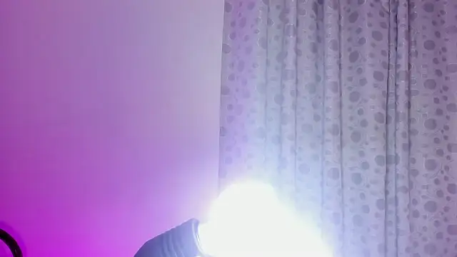 Selena fox7 online show from 02/27/26, 04:23