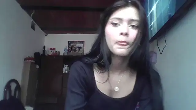 Snapshot of CHLOE_ISABELL chatting on 03/09/26, 07:18 CHLOE ISABELL online show from 03/09/26, 07:18