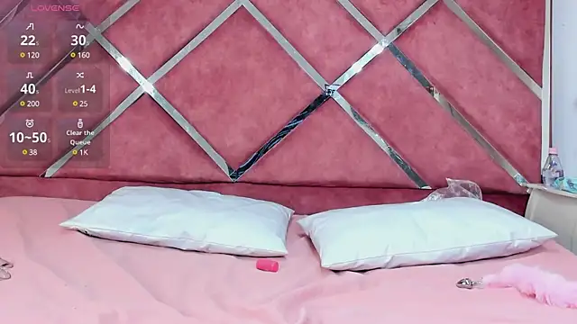  JuliSweet  online show from 03/12/25, 12:26