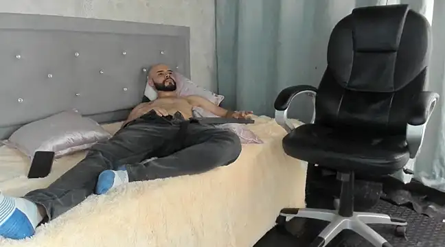 Luke Diaz7 online show from 02/14/25, 03:00