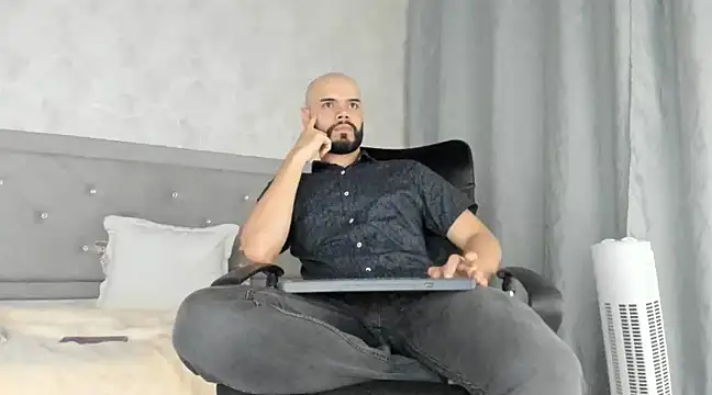 Luke Diaz7 online show from 02/21/25, 03:12