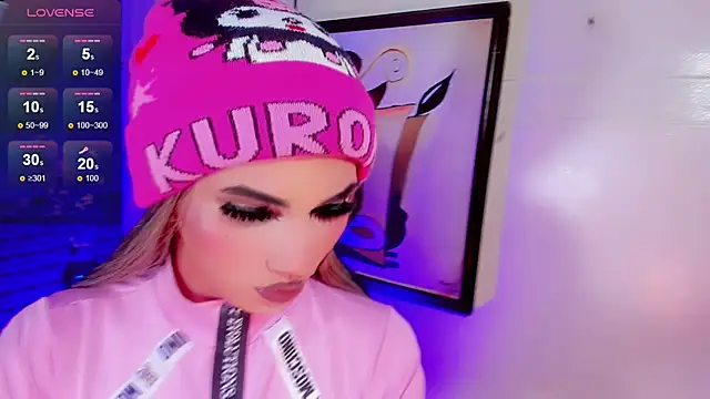 emelly horny  online show from 04/22/26, 07:15