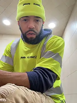 Snapshot of SIXKING7410 chatting on 02/07/26, 07:34 SIXKING7410 online show from 02/07/26, 07:34