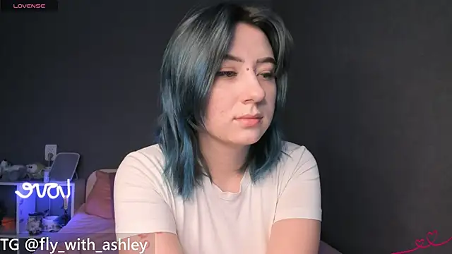 Snapshot of ashley_lovestory chatting on 11/11/25, 07:52 ashley lovestory online show from 11/11/25, 07:52