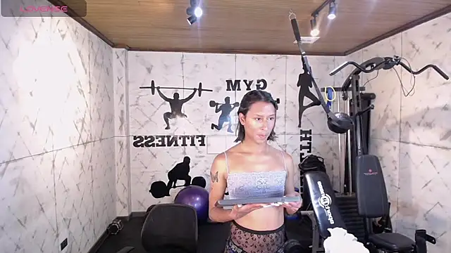 Georgina Palacios  online show from 11/02/25, 04:04