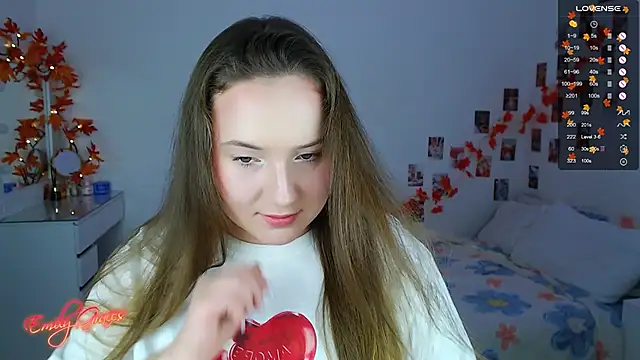 EmilyxxGraces online show from 10/28/25, 10:23