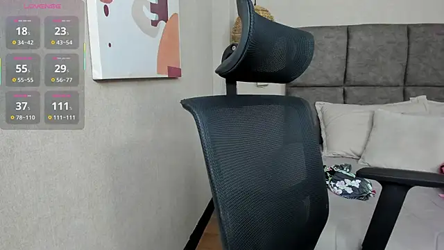 elizabeth 20 online show from 10/01/25, 07:09