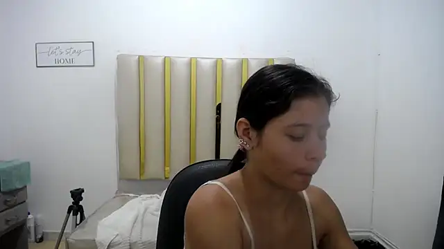 Snapshot of flakita_sexyhot chatting on 10/10/25, 10:03 flakita sexyhot online show from 10/10/25, 10:03